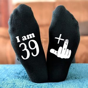 Funny Rude 40th Birthday Socks – 18th 21st 30th 50th 60th – 29+1 Middle Finger – Men’s and Ladies Birthday Gift – Great Novelty Joke Gift
