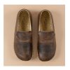 Women’s red slip-on canvas shoes