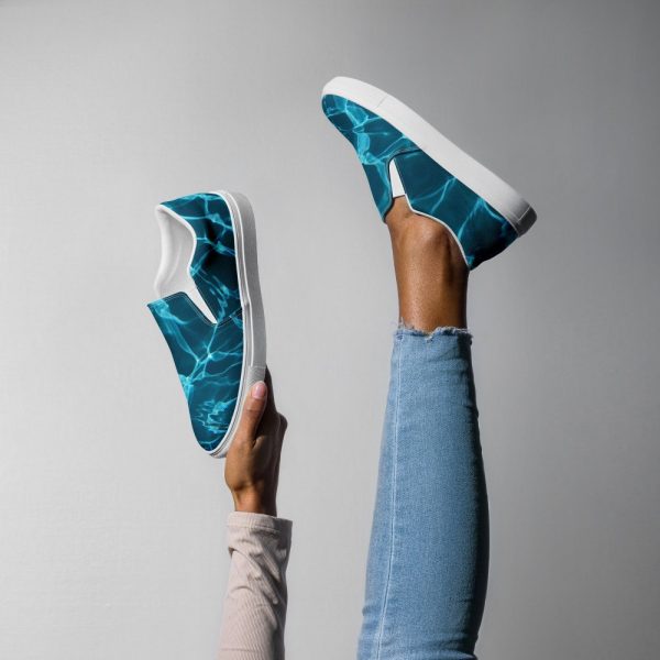 Women’s slip-on canvas shoes Calming blue Waters ,slip-on comfort sneakers,stylish summer sneakers,slip on slip off shoes to treat your feet
