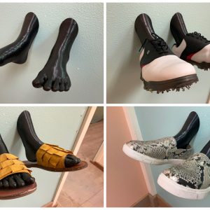 Wall-Mounted Shoe Display Feet – Unique Sneaker Storage, Quirky Home Decor, Fun Gift!