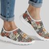 Women’s red slip-on canvas shoes